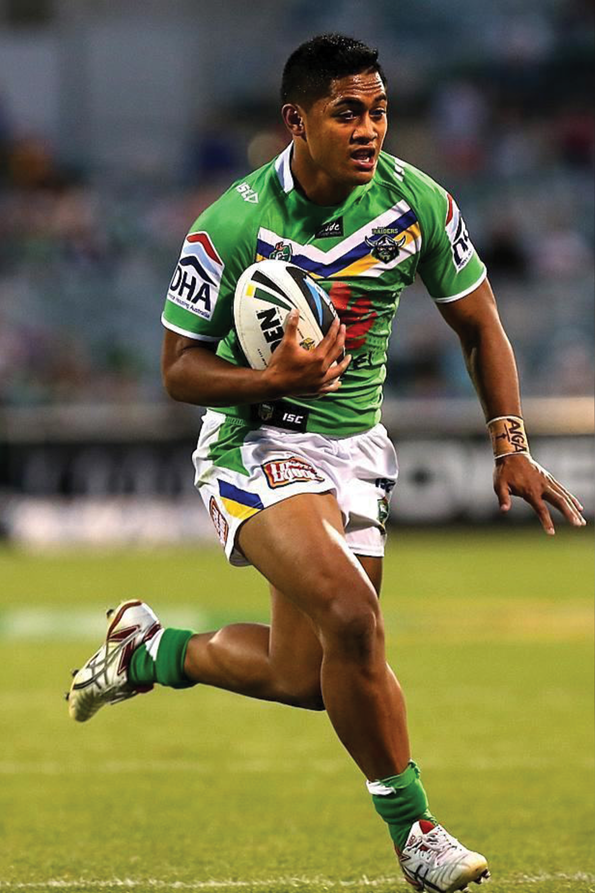 Anthony Milford playing rugby league for Canberra
